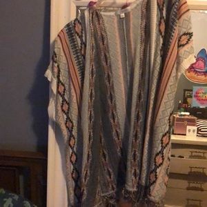 Pattern sweater short sleeved